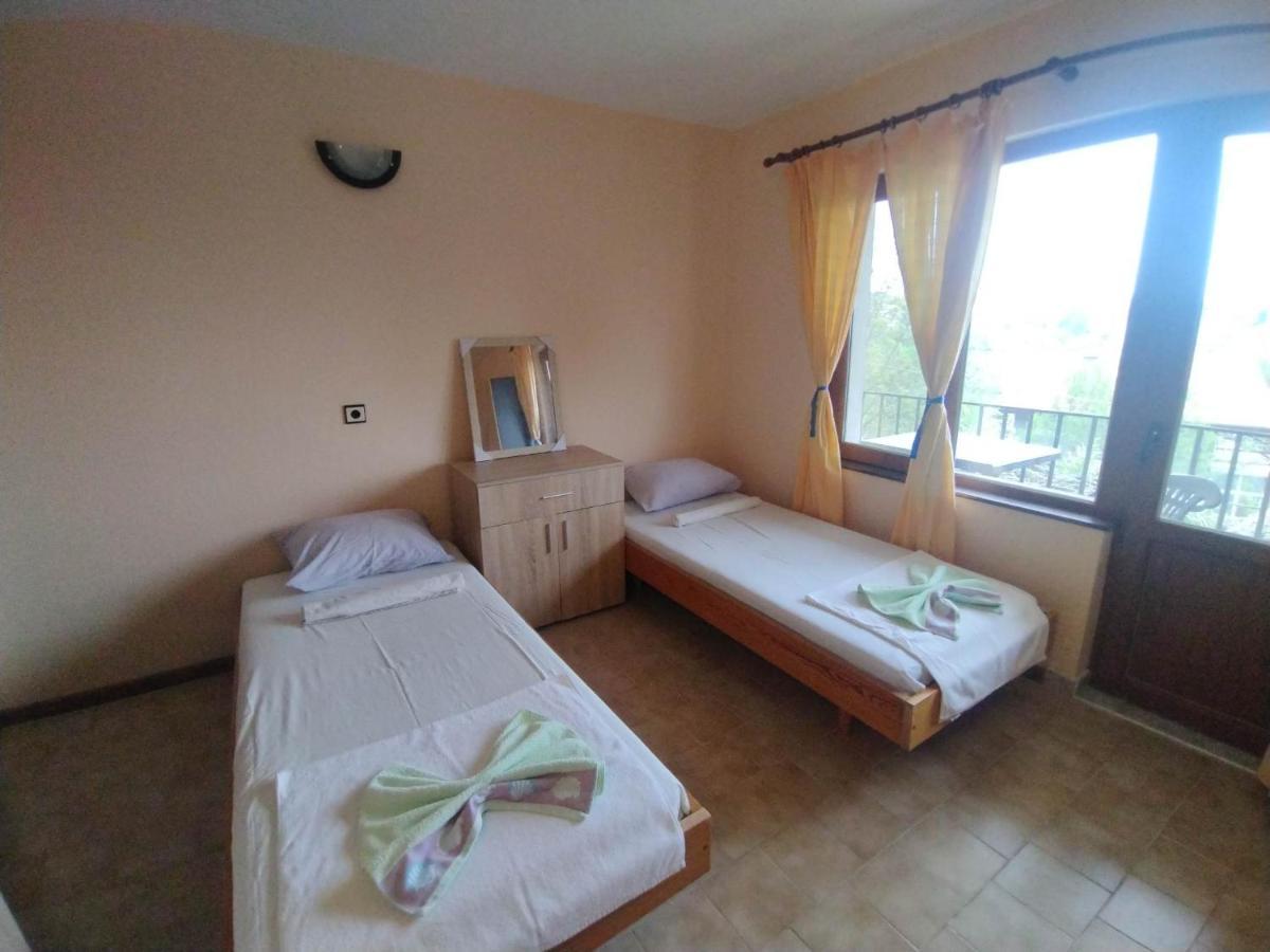 Prostor Guest House Byala  Esterno foto