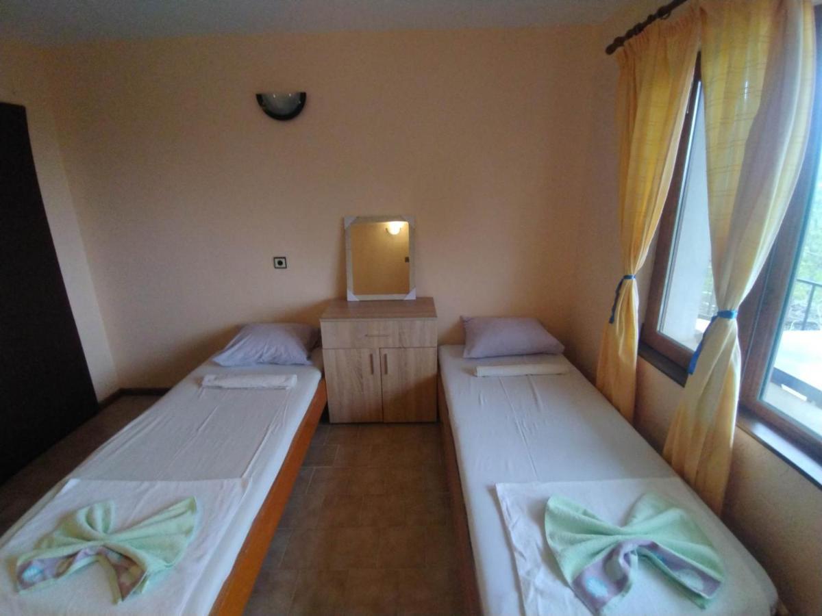 Prostor Guest House Byala  Esterno foto